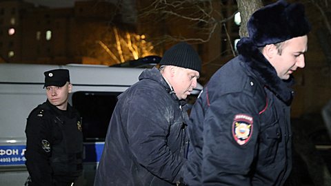 СК требует арестовать бывшего хозяина "Меньшевика"