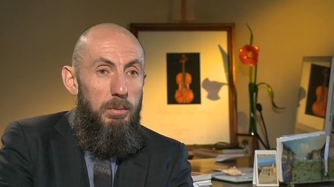 "То ли в Ницце, то ли в Сен-Тропе": Кехман ушел в декретный отпуск