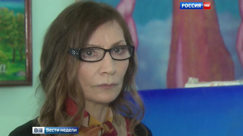 Джуна хвасталась лучевой костью Иисуса и убегала от психов