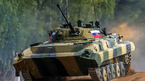 "Суворовский натиск": российские курсанты в Китае выиграли машину