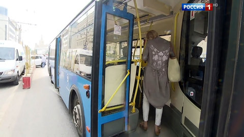 Столичный транспорт меняет свою работу в праздничные выходные