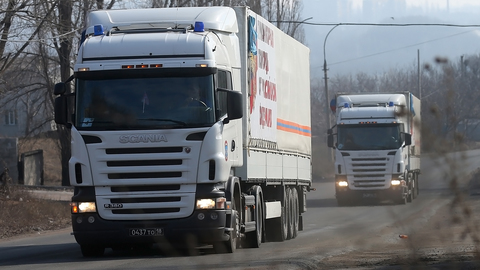 Внеочередная колонна МЧС России пересекла границу с Украиной