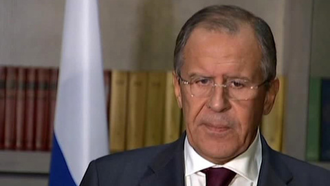 Лавров выехал к мемориалу в Сочи на "Победе"