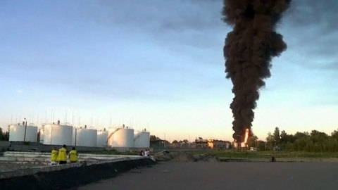 Руководство пылающей под Киевом нефтебазы привлекут к ответственности