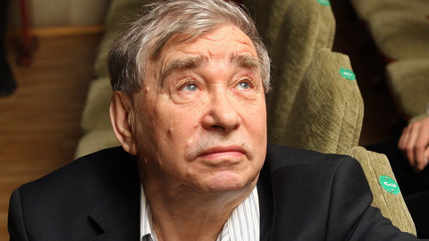 После смерти Светина "Дон Педро" исчезнет из театра Акимова