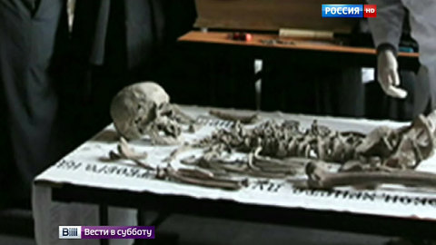 СК передал останки Алексея и Марии Романовых в Новоспасский монастырь