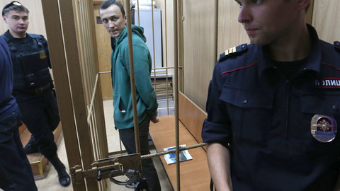Приговор смягчен: участник беспорядков на Манежке выйдет на свободу через 9 дней