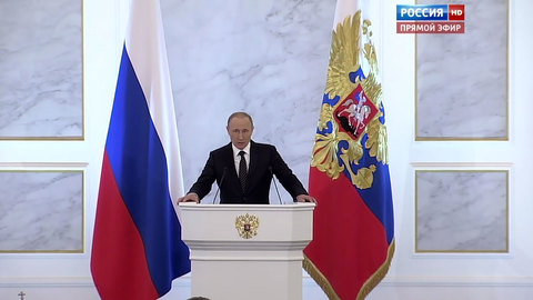 Путин велел расчистить "помойки плохих долгов"