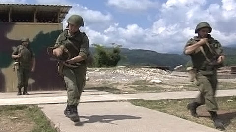 Российские миротворцы 20 лет хранят мир в Абхазии