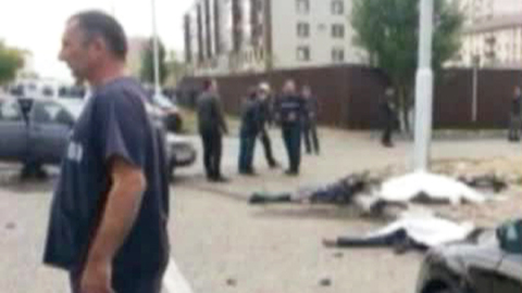Полицейских, ценой своих жизней предотвративших крупный теракт в Грозном, наградят