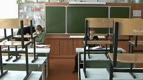 Внезапные каникулы могут удлинить учебный год