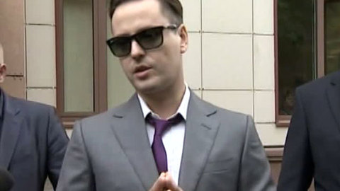 Певец Витас опять нахулиганил и уехал из России