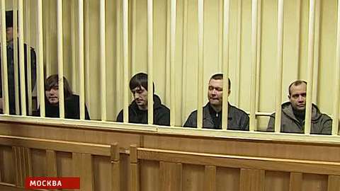 Присяжным показали видео с убийцей Политковской