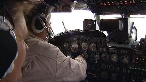ЧП с Ан-26: Росавиация опровергает аварийную посадку, спасатели ищут самолет