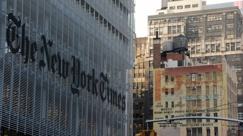 Испугавшаяся закона о фейках NYT вывозит сотрудников из России