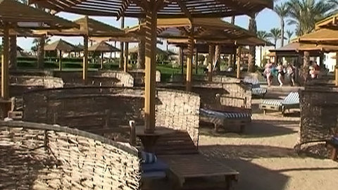 Туристам дали рекомендации: лучше дача в Сибири, чем отель в Египте