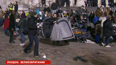 Лондонские "оккупанты" сменили дислокацию
