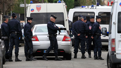 Задержанные во Франции исламисты не связаны с делом Мера