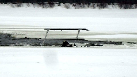 В Нижнем Новгороде со дна Волги поднят вертолет