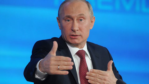 Путин: Сердюкова уволили из-за вопросов реализации собственности Минобороны