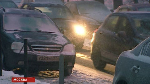 Пробки на московских дорогах все еще сохраняются
