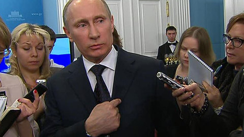 Путин ответил на вопросы про оппозицию, отношения с Грузией и панк-молебен