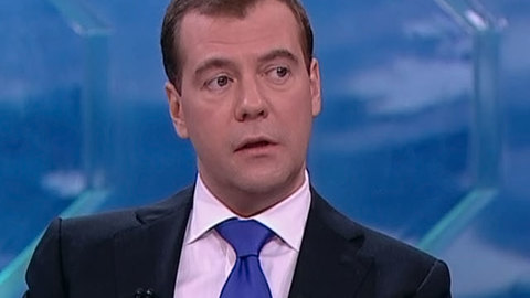Медведев: число госканалов надо сократить