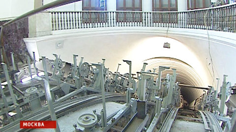 Открытие станции метро "Парк культуры" в очередной раз перенесли