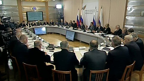 Президент РФ поручил разработать механизм рассмотрения коррупционных жалоб