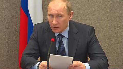 Путин: "Правое дело" пока не способно конкурировать с "Единой Россией"
