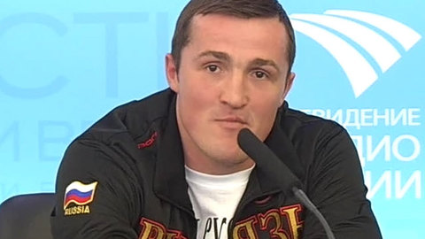 Бокс. Россиянин Лебедев победил легендарного Роя Джонса