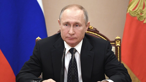 Выплаты, ипотека, пенсии, лекарства: поручения Владимира Путина