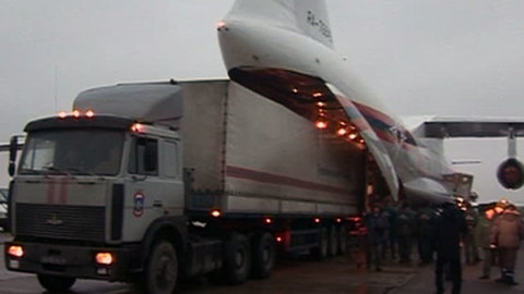 Вылет самолетов МЧС с гуманитарной помощью для Нью-Йорка задерживается