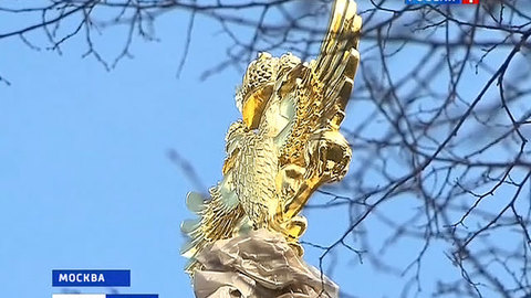 Памятник 300-летию Дома Романовых восстанавливали на ощупь