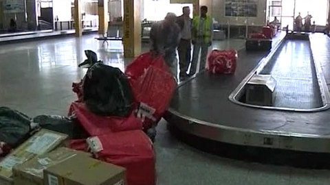 В Йемене посылки и конверты проверяют вручную