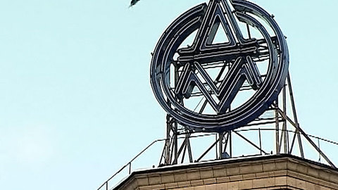 Судьба "Детского мира": построить проще, чем реставрировать