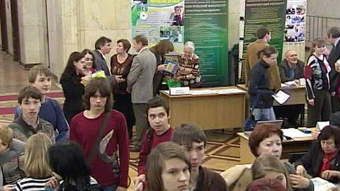Эксперт: школа не должна заниматься проведением ЕГЭ