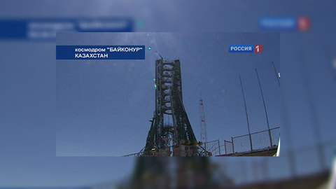 На Байконур отправились два международных космических экипажа