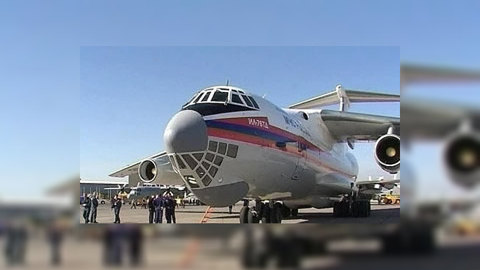 В город Чэнду прибыл первый российский самолет с гуманитарной помощью