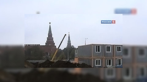 Кремль - за приостановку скандального строительства
