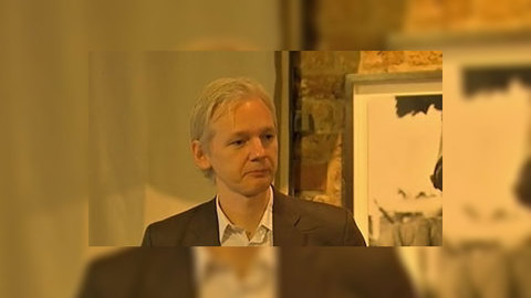 Основателя WikiLeaks подозревают в сексуальном домогательстве