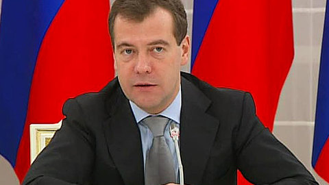 Медведев: строительной отрасли следует сделать акцент на жилье экономкласса