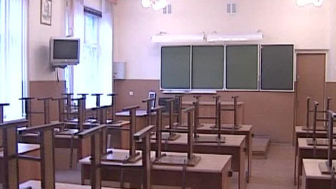 Московские школьники возвращаются за парты