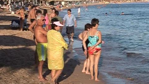 Пострадавшую от акулы россиянку доставили в подмосковный госпиталь