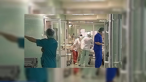 В Архангельске козырек забора на стройке покалечил женщину