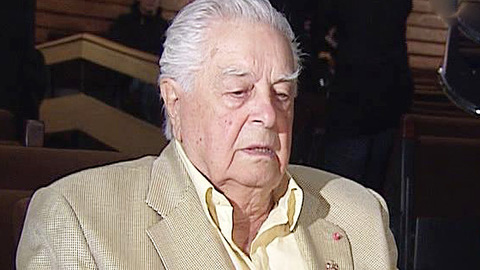 Любимов уехал за границу, не дожидаясь решения об отставке