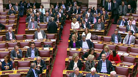Греческий парламент доверяет премьер-министру