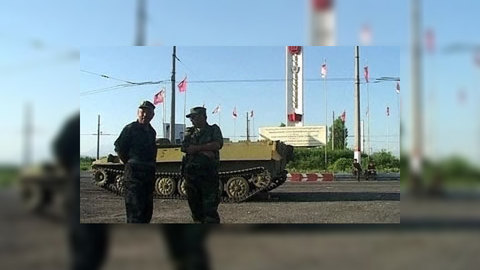 Киргизы протестуют против ввода в страну сил ОБСЕ