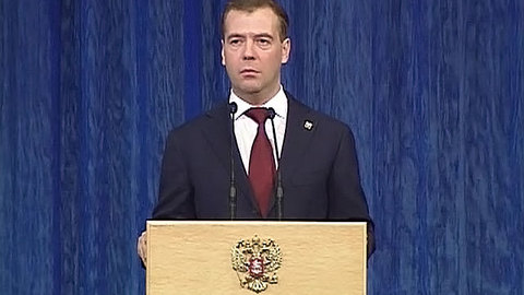 Медведев: Россия не имеет права потерять свои достижения в космосе