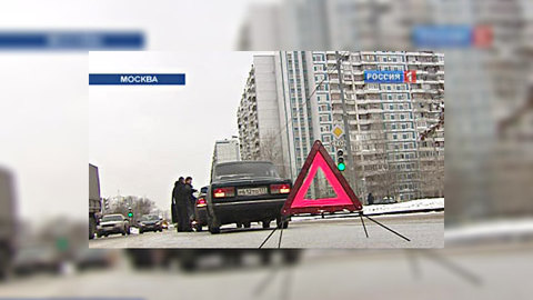 Столичные дороги превратились в сплошной каток